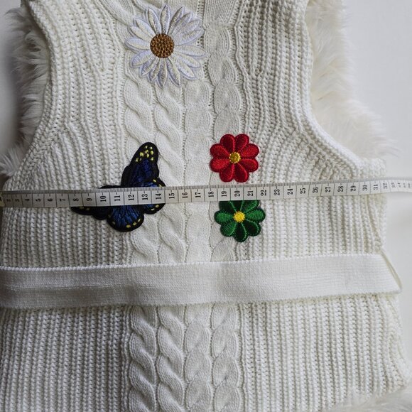 DKNY Girls Faux Fur Knitted Vest reversible - Picture 10 of 10